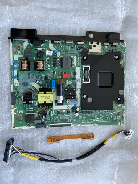 Board  TV Samsung 43” 4K UHD