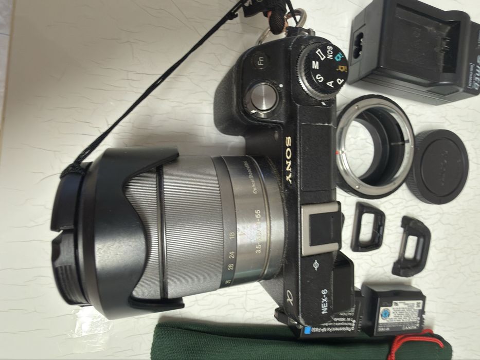 Sony NEX-6, com objetiva