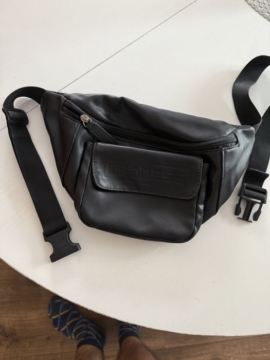 Saszetka nerka House okazja