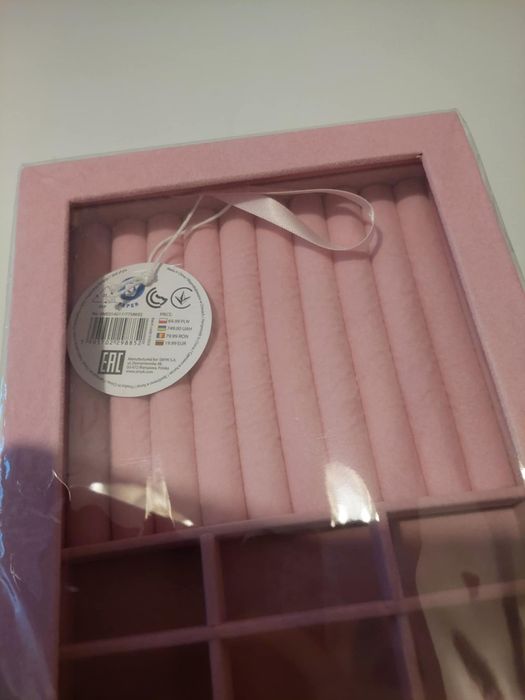 Kuferek pudełko na biżuterię