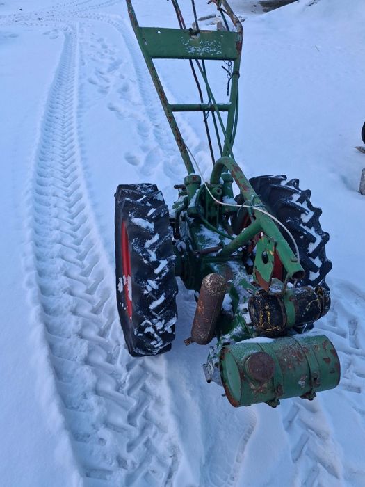 Traktorek jednoosiowy dzik