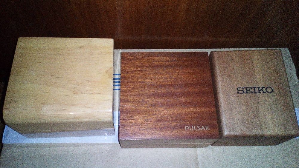 caixas relogios seiko, pulsar é mercedes