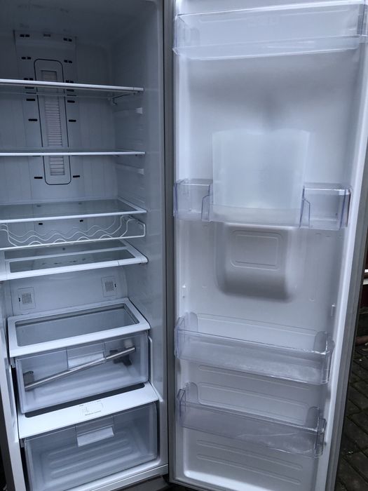 Холодильник Samsung без морозильноі камери