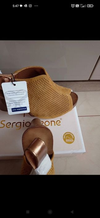 Sandały musztardowe