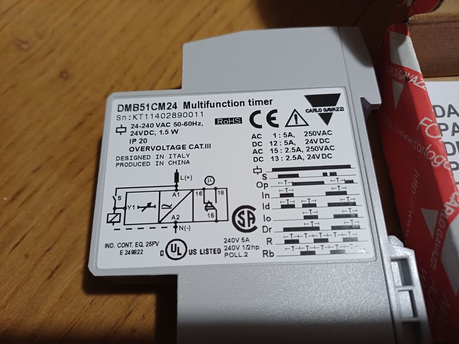 Przekaźnik czasowy DMB 51 C M24 CARLO  GAVAZZI