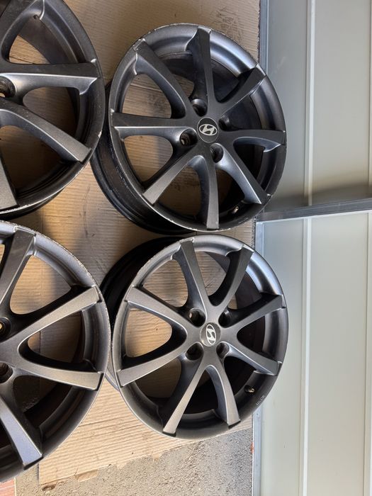 Felgi hyundai kia 17 cali 4x100 et 49 czujniki