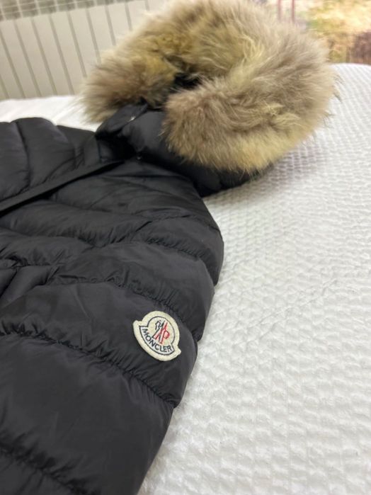 Kurtka damska moncler