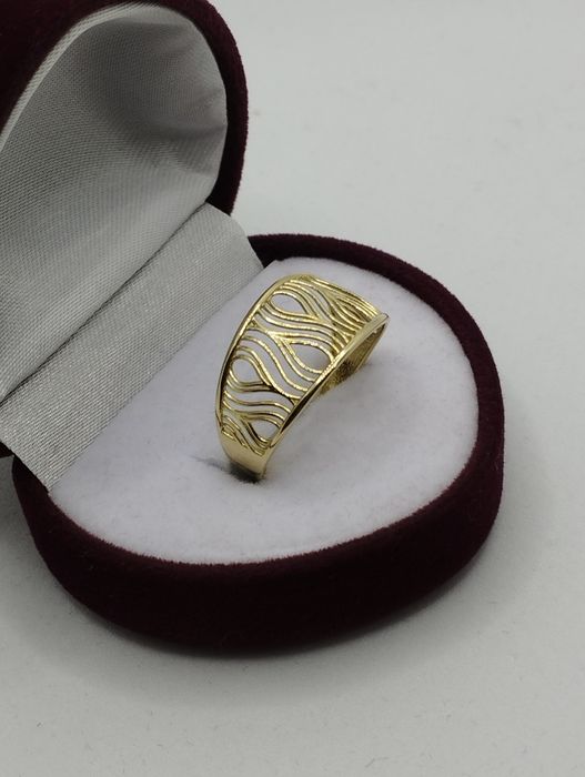 Złoty pierścionek szeroki ażurowy, złoto 585 rozmiar 19