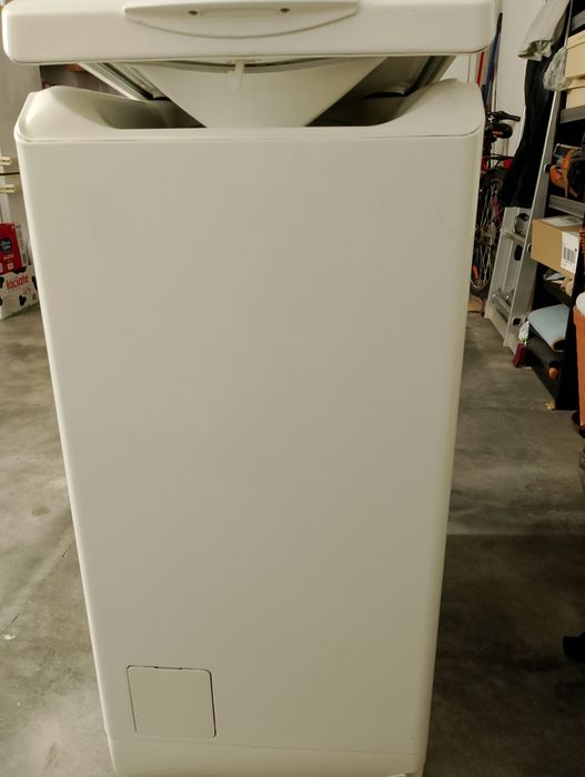 PRALKA Electrolux na części