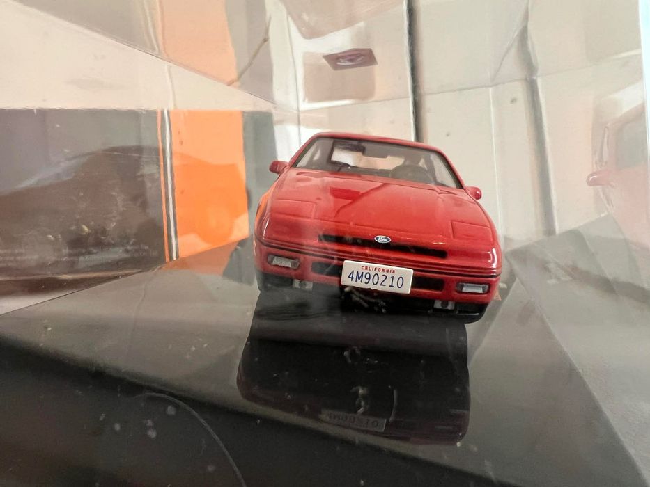 Ford Probe (1:43) IXO
