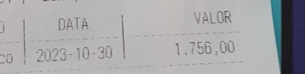 Peruca com pouco uso de cabelo humano