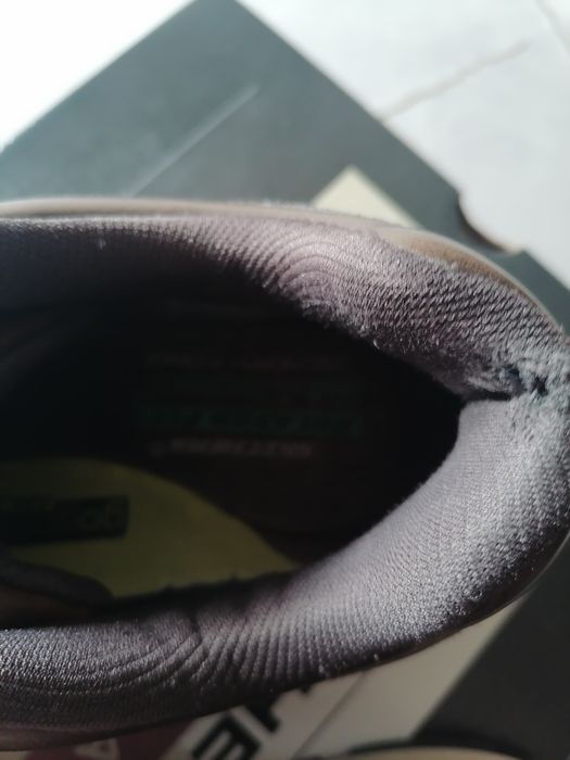 Sapatilhas skechers  castanhas