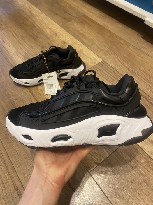 Кросівки кроссовки черевики Adidas 38