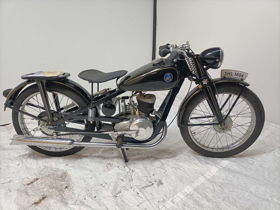 SHL M04 1954r. Zarejestrowana w kraju