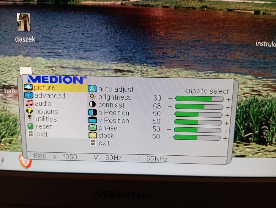 monitor lcd-tft medion  22"