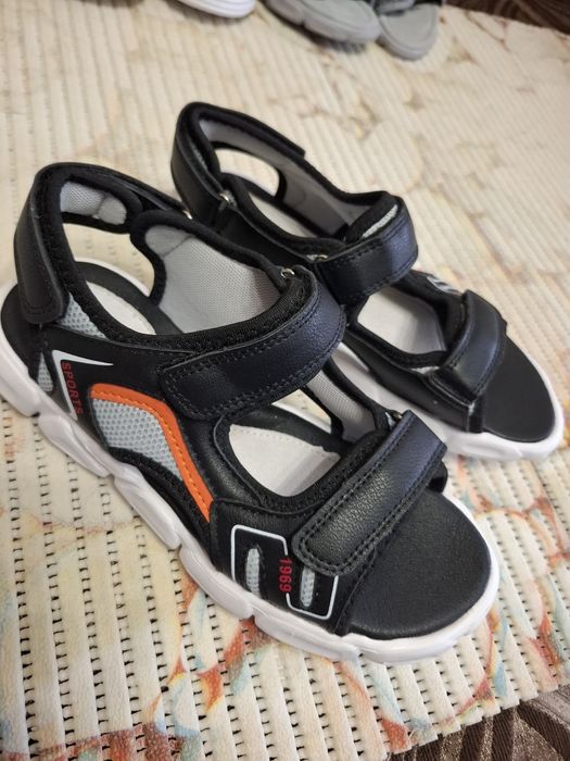 Бсоножки для мальчика р.35,36, 37