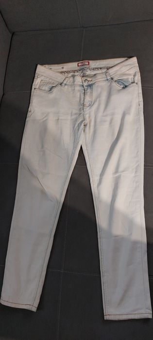 Spodnie  L/XL (2 szt)(cieniutkie a la jeans)