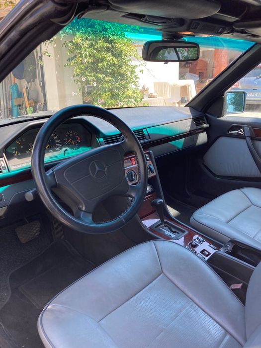 Mercedes e200 cabrio