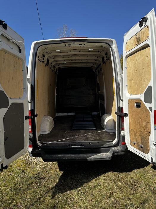 Wynajem/Uslugi transportowe - przeprowadzki, transport rzeczy do 3,5T