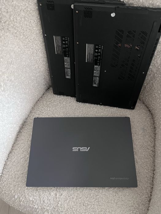 Asus chromebook plus 14 CX3402CVA 2025р сенсорний i3-1315u 8/256gb 14 FHDips