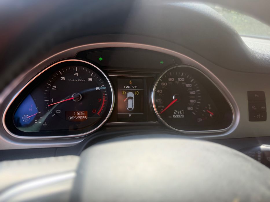 Продаж обслуженої Audi Q7