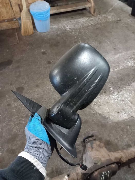 Дзеркало Розборка Jeep Cherokee Liberty KJ Шрот вантажівок грузовиков