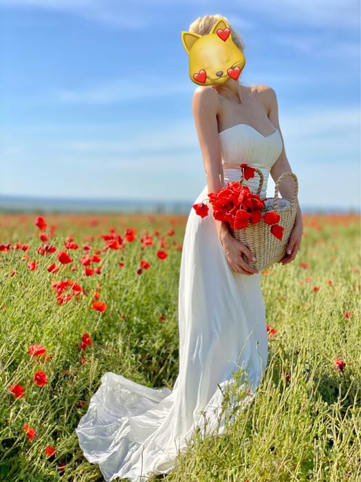 Легка весільна сукня + в подарунок босоніжки 37 р. Свадебное платье