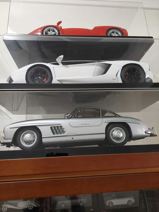 Miniaturas automóveis em várias escalas para Colecionadores