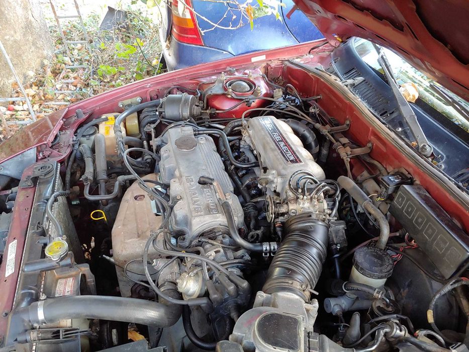 FORD PROBE 2,2i Motor novo. Troca por um  Bus Maxi de até 3,5 toneladas ou suas sugestões.