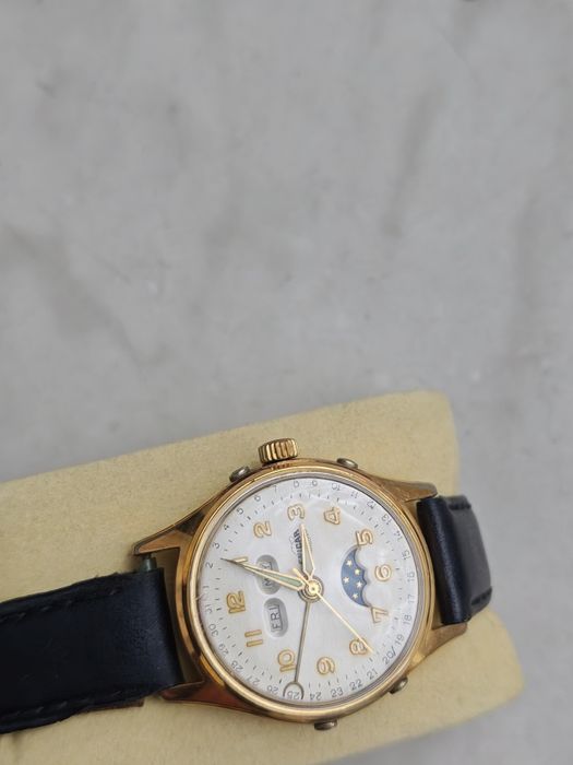 Enicar automat triple date fazy księżyca