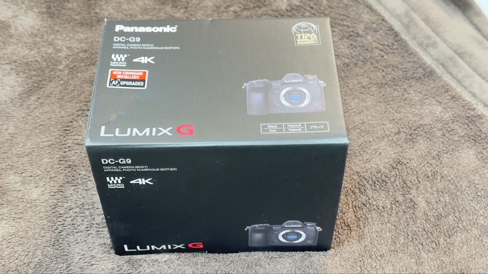 Panasonic Lumix G9 + Flash+ Lentes