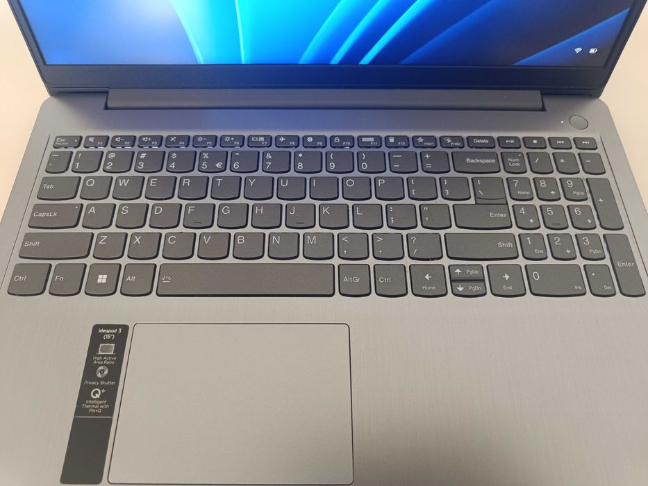 Lenovo IdeaPad 3 como novo