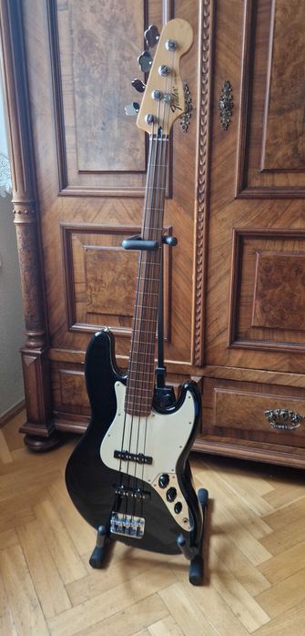 Fender Jazz Bass ダークブラウン fender jazz bass - Poznań - sprawdź kategorię Instrumenty
