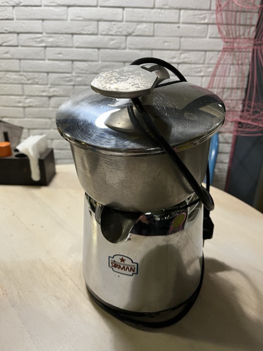 Соковыжималка для цитрусовых Sirman Apollo Chrome Micro с прессом