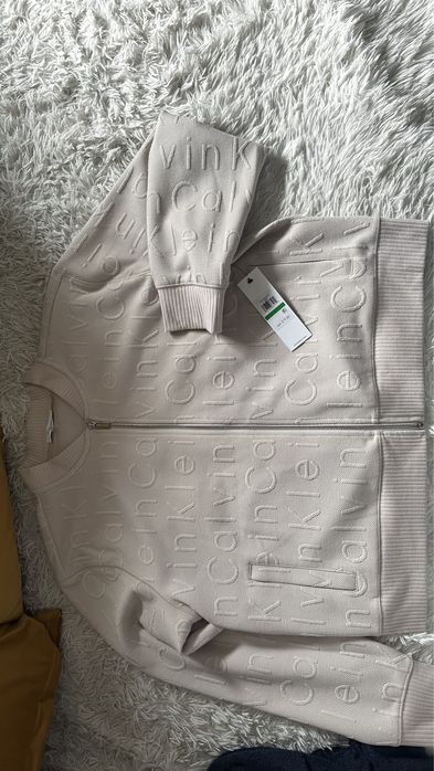 Oryginalna bluza Calvin Klein – beżowa, rozpinana, NOWA