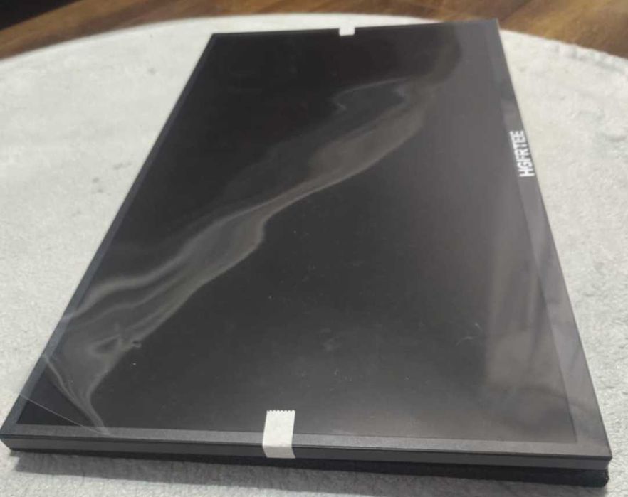 HGFRTEE 18,5-calowy przenośny monitor 100 Hz z podstawką