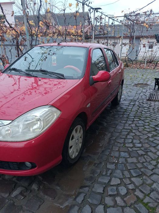 Автомобіль RENAULT Thalia