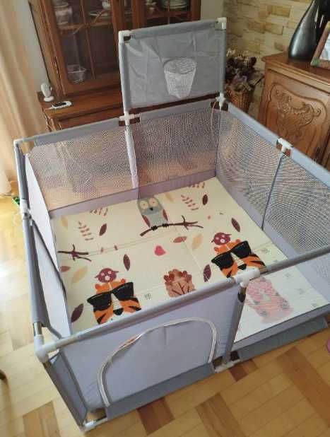 Дитячий ігровий манежик