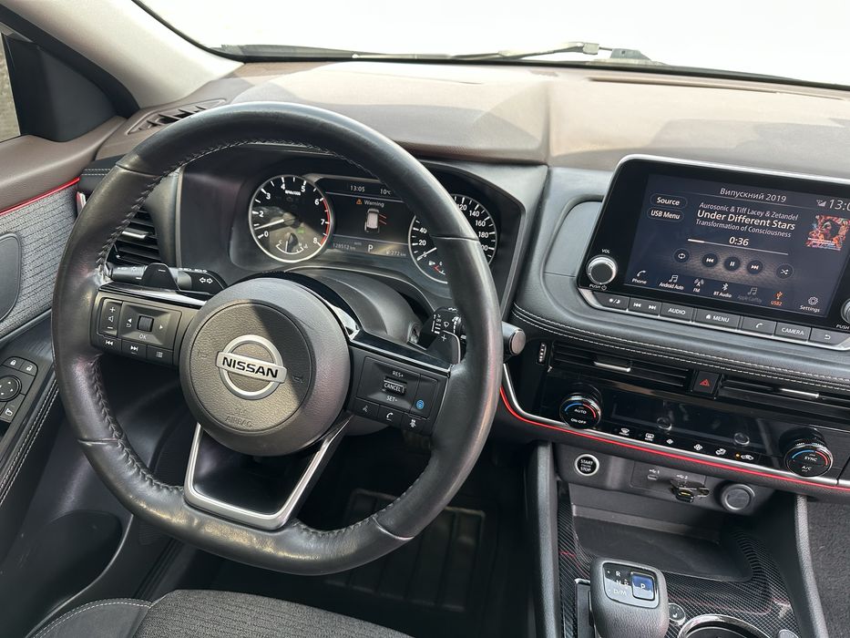 Nissan Rogue 2020