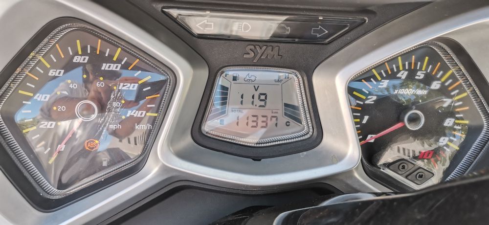 Sym 125cc  Cruisym Impecável