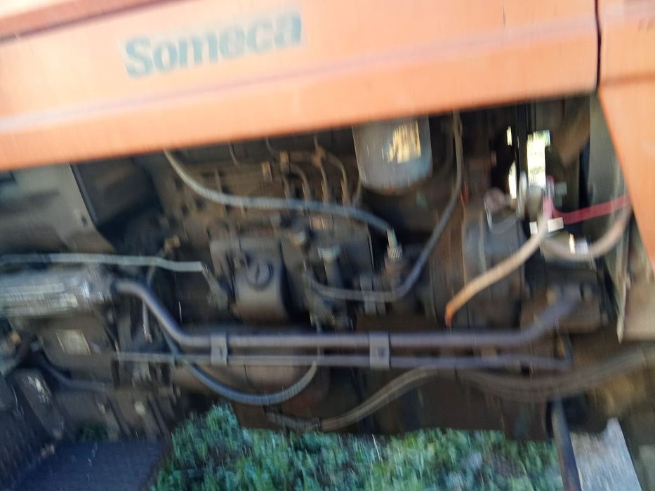 Tratores FIAT e DEUTZ