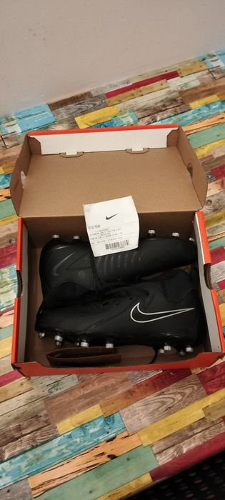 Chuteiras Jr Phantom Luna II