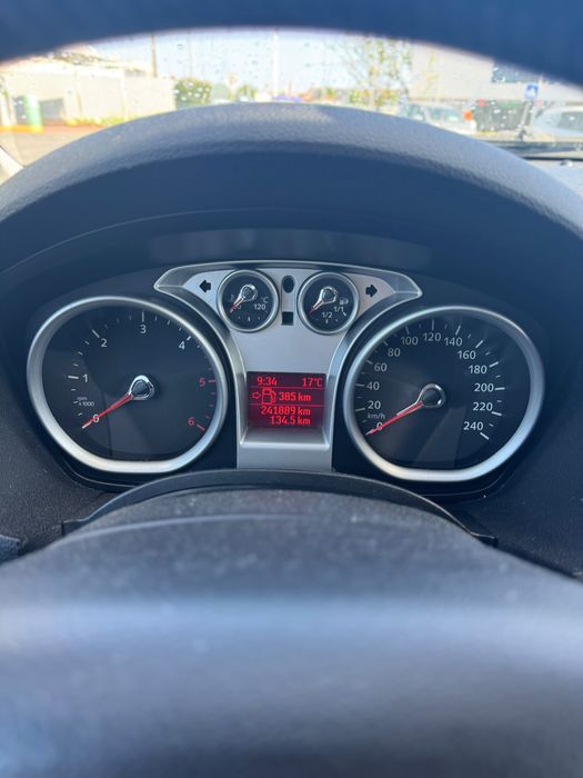 Vendo Ford C-max