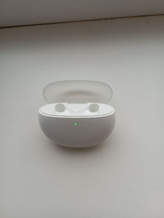 зарядний чохол для бездротових навушників OPPO Enco Buds 2.