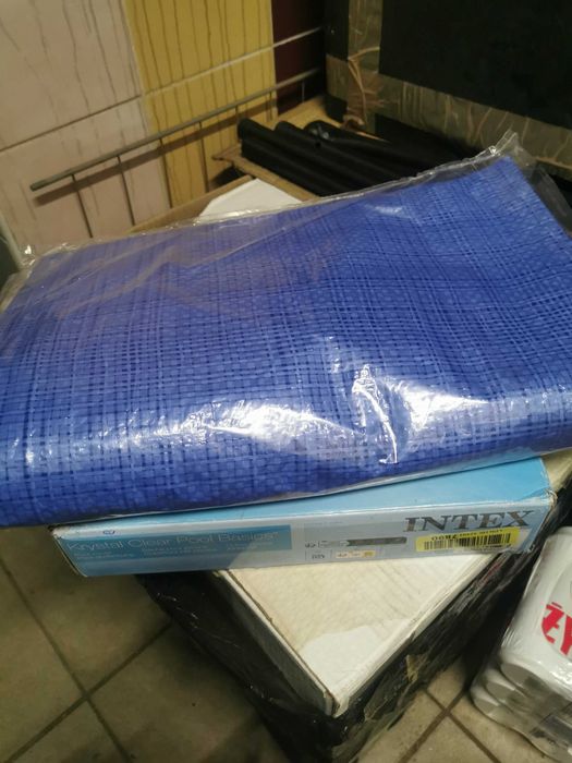 Basen 3.7 pompowany