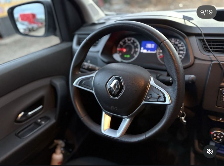 Авто Renault Express 2022