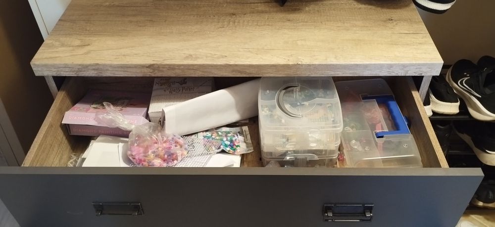 Komoda młodzieżowa plus regał