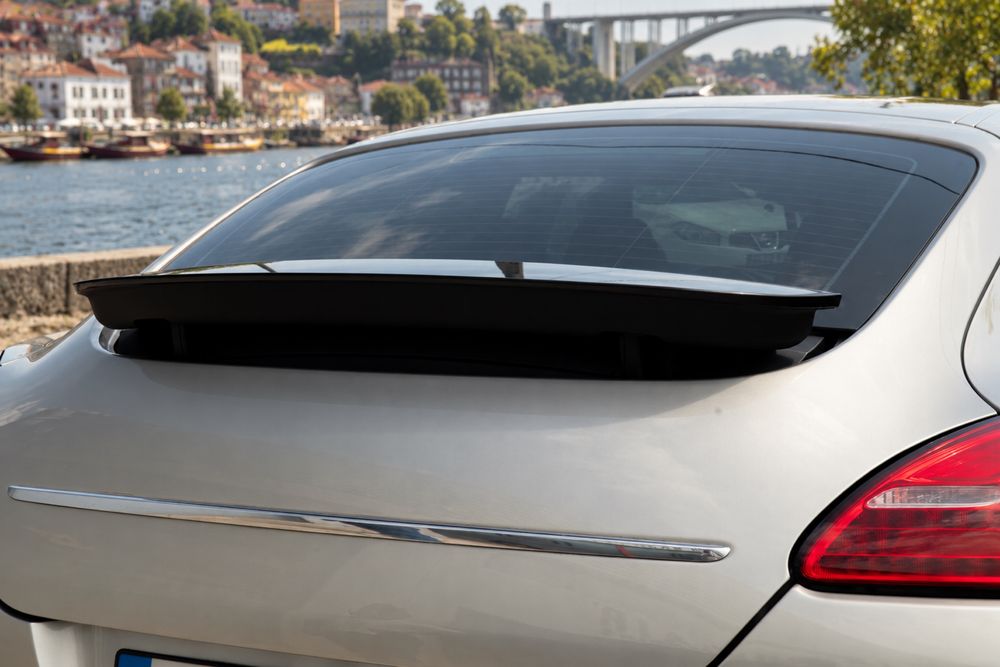 Porsche Panamera S  4.8 V8