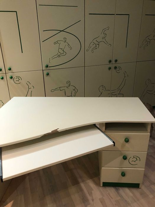 Meblik Piłka Nożna – KOMPLET mebli dla chłopca  Stan BDB | OKAZJA!