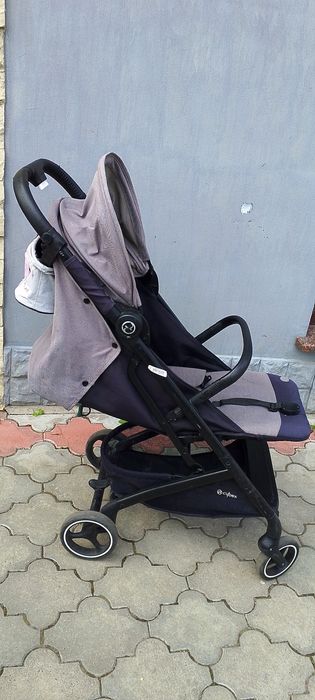 Прогулянковий візочок Cybex beezy1